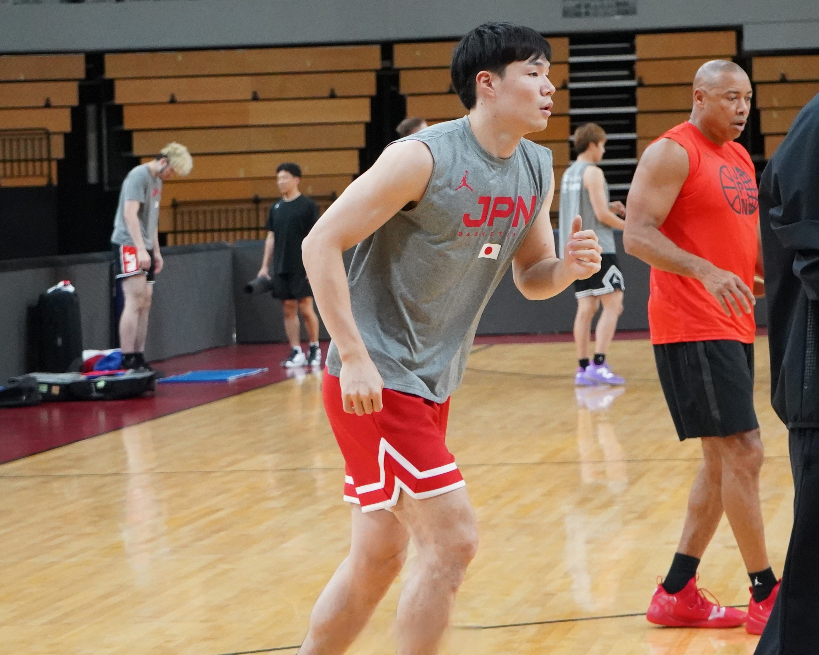 包含足总杯国际比赛日走向成谜，广厦男篮完成体检，目标明确，年轻球员得到机会的词条