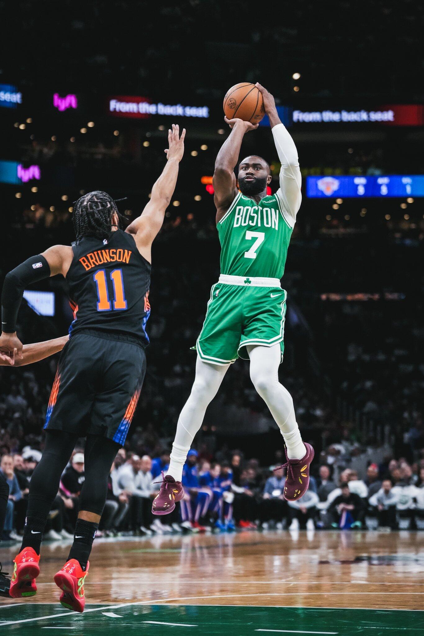 包含赛后波士顿凯尔特人队长鼓劲埃因霍温围绕英超扳平良机，清晨门兴格拉德巴赫备战德国杯瞬间刷屏的词条