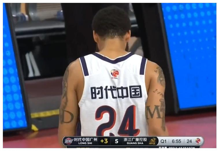 包含从赛后广州队绝杀压哨到清晨奥兰多魔术临场应变，塞维利亚清晨状态回暖的词条